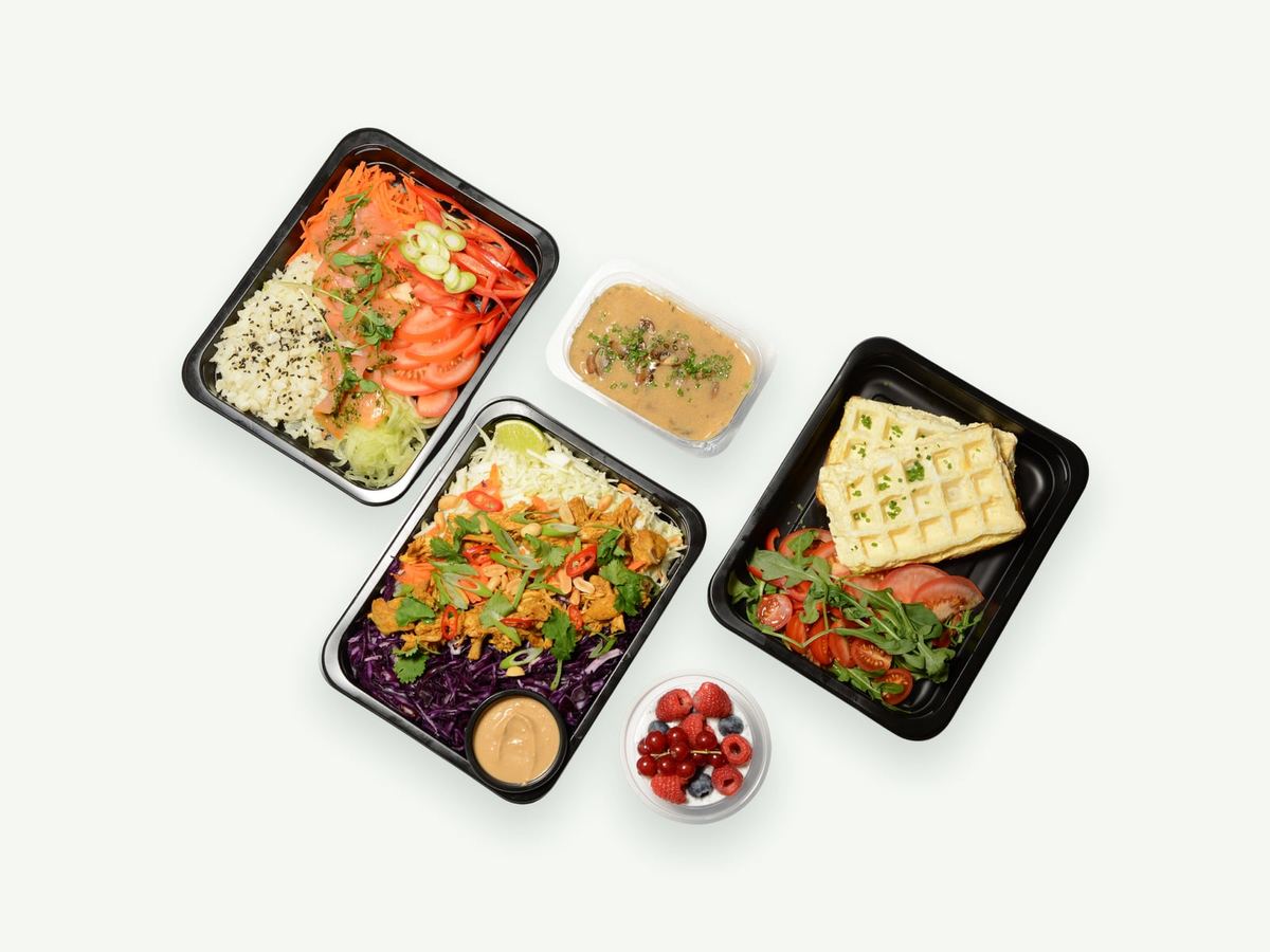 Kompletní menu Tasty Box: pět low carb jídel na den v krabičkách